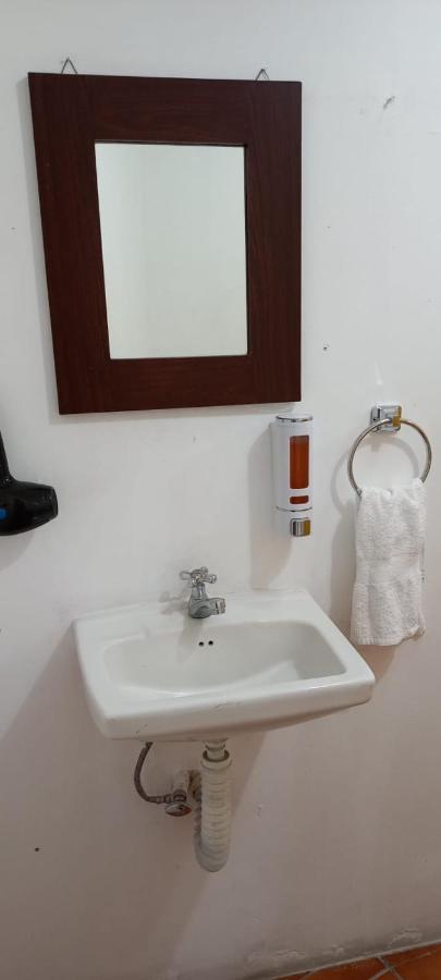 Global Airport Inn Free Shuttle 危地马拉 外观 照片